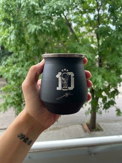 MATE TERMICO GRANDE CON VUELO GRABADO AFA SELECCION ARGENTINA LEO MESSI - comprar online