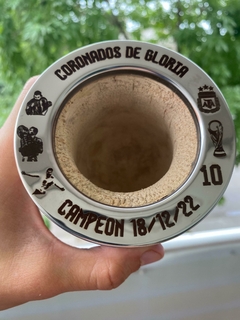 MATE IMPERIAL AFA SELECCION ARGENTINA MUNDIAL QATAR 2022 CORONADOS DE GLORIA - FAQ INDUMENTARIA