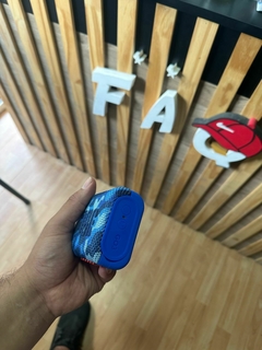 PARLANTE JBL GO PRO 3 BLUETOOTH AZUL CAMUFLADO - FAQ INDUMENTARIA