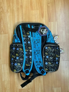 5254 MOCHILA IMPORTADA G5 ASTRONAUTA NIÑOS - FAQ INDUMENTARIA