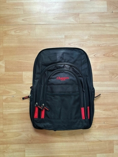 0892 MOCHILA IMPORTADA G5 NEGRO CON ROJO - comprar online