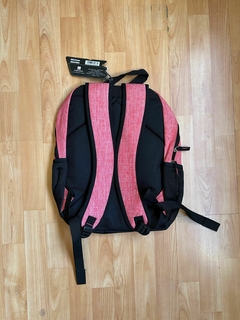 2033 MOCHILA IMPORTADA G5 ROSA en internet