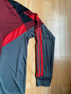 BUZO MEDIOCIERRE RIVER PLATE RETRO ANTHEM BORDO 2025