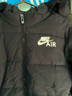 CAMPERA NIKE AIR INFLABLE CON POLAR ADENTRO AZUL en internet