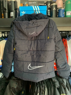 Imagen de CAMPERA NIKE AIR INFLABLE CON POLAR ADENTRO AZUL