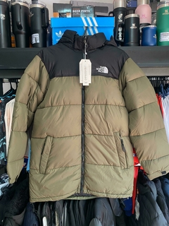 CAMPERA PUFFER INFLABLE THE NORTH FACE IMPORTADA NEGRA CON VERDE OSCURO - comprar online