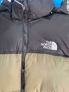 CAMPERA PUFFER INFLABLE THE NORTH FACE IMPORTADA NEGRA CON VERDE OSCURO en internet