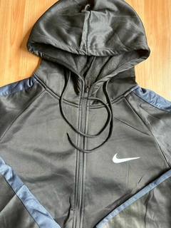 CONJUNTO CAMPERA Y PANTALON NIKE IMPORTADO COLOR NEGRO - tienda online