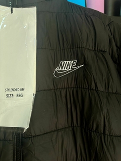 CAMPERA NIKE BASICA CON POLAR LOGO NUEVO en internet