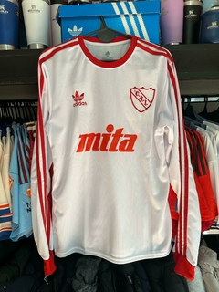 CAMISETA INDEPENDIENTE RETRO MITA BOCHINI BLANCA - comprar online