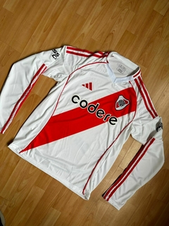 CAMISETA RIVER PLATE MASTANTUONO TITULAR MANGA LARGA NUEVA 2025