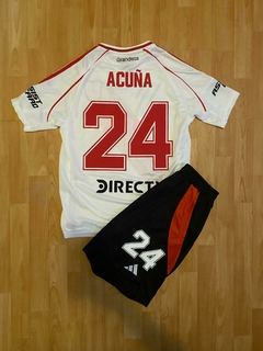 CONJUNTO RIVER PLATE CAMISETA TITULAR Y SHORT CON BOLSILLOS Y CIERRE ACUÑA NUEVO 2025 - comprar online