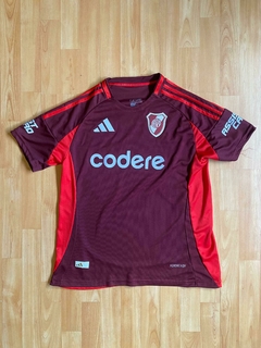 CAMISETA RIVER PLATE SUPLENTE BORDO NUEVA 2024 25