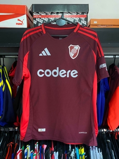 CAMISETA RIVER PLATE SUPLENTE BORDO NUEVA 2024 25