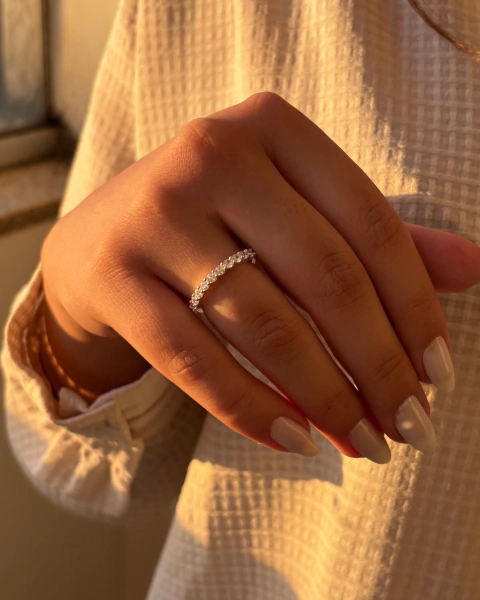 Anel aparador cravejado