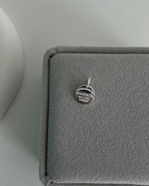 Pingente medalha inspiração Tiffany