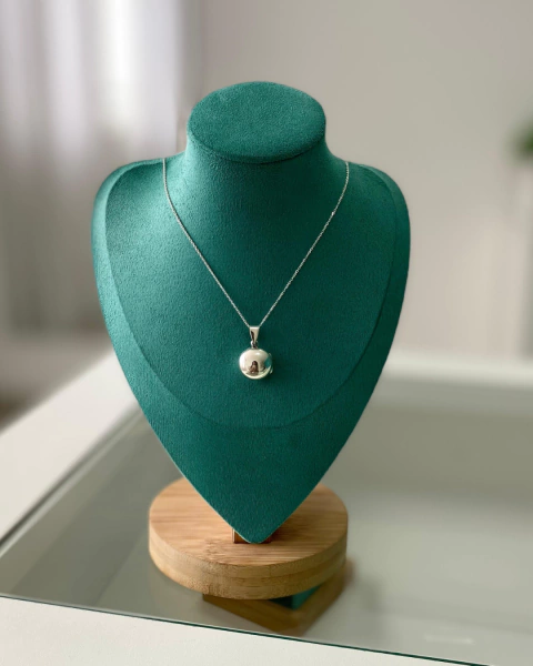 Colar Relicário Redondo