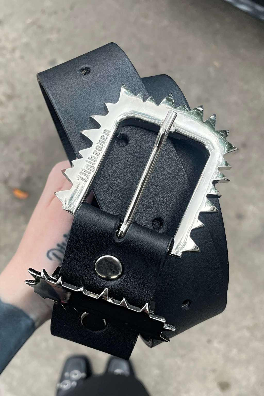 QUEEN OF CHROMES BELT