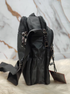 MORRAL PIERRE CARDIN en internet