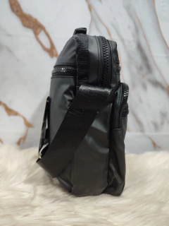 MORRAL PIERRE CARDIN ENGOMADO en internet