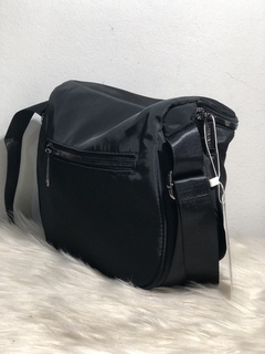 RIÑONERA ONA SAEZ IMPERMEABLE - comprar online
