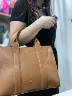 CARTERA LAS OREIRO TOTE 22230