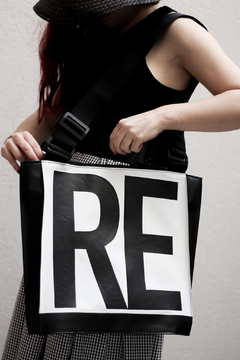 TOTEBAG AHRE B&W - comprar online