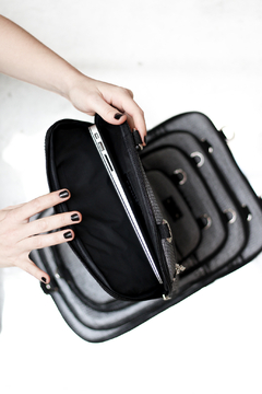 Funda Carrintosh en internet