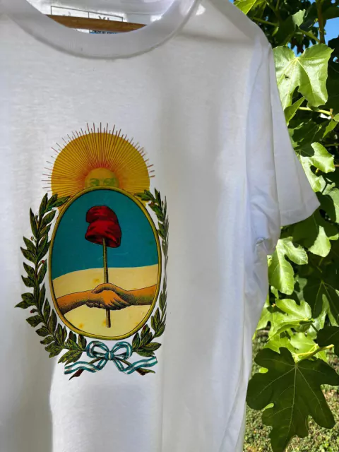 Escudo Nacional vintage