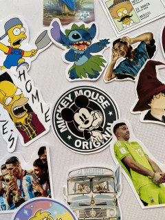 Imagen de STICKERS PERSONALIZADOS x15