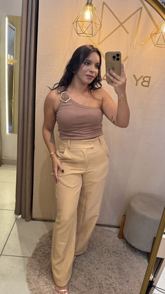 Imagem do BLUSA OMBRO SÓ DETALHE ORGÂNICO