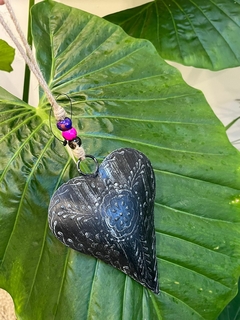 CORAZÓN NEGRO GRANDE