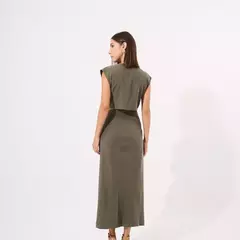 Conjunto de Saia Longa e Cropped Regata Transpassado: Estilo e Elegância - MARIAH  MODA
