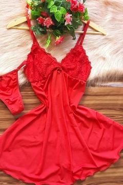 Camisola em Liganete e Renda: Conforto e Elegância Sem Igual