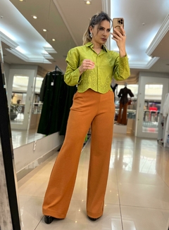 Calça Pantalona em Malha - Conforto e Estilo em uma Única Peça