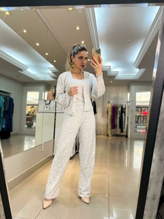 Imagem do Conjunto Três Peças: Calça, Cropped e Casaqueto em Tricô - Mariah