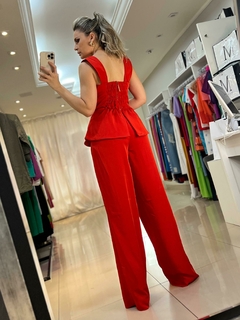Conjunto de Calça Pantalona e Blusa Regata Peplum em Crepe - MARIAH  MODA
