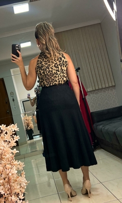 Regata Animal Print Gola Alta em Malha - MARIAH  MODA