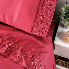 JUEGO DE SABANAS KING SIZE. CON EMBOZO BORDADO AL TONO - comprar online
