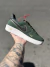 Nike Air Force na internet