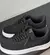Nike Air Force na internet