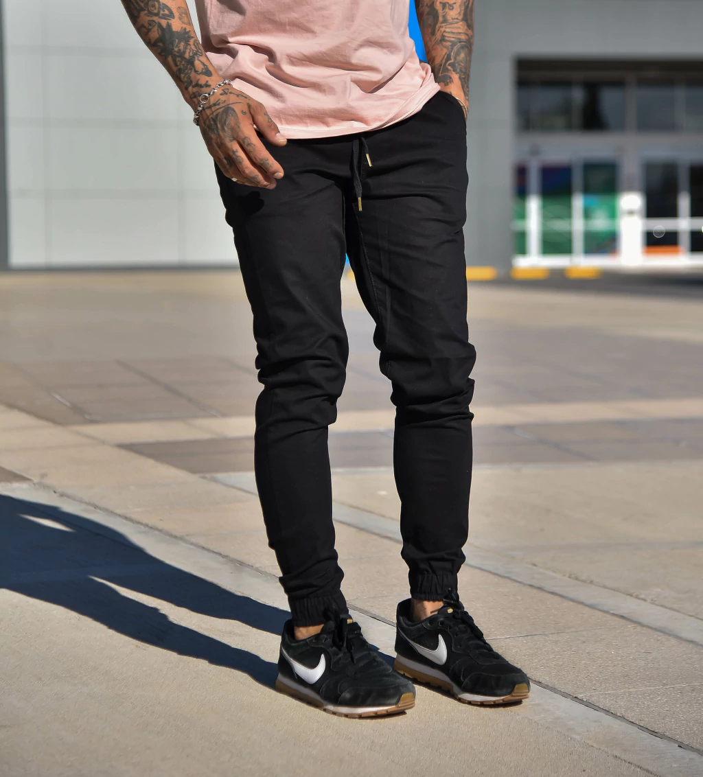 Joggers chinos Regular fit color black