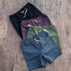 bermudad jogger regular fit color verde militar - comprar online