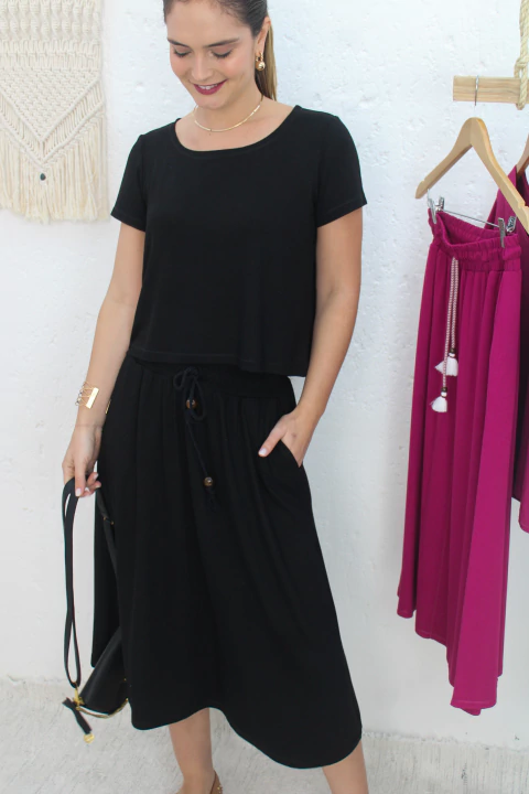 Imagem do CONJUNTO Serena: Saia Midi serena + Blusa