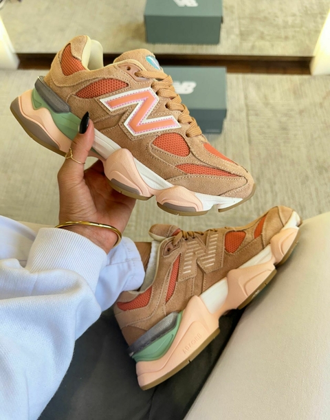 Tênis Esportivo 9060 marrom e laranja