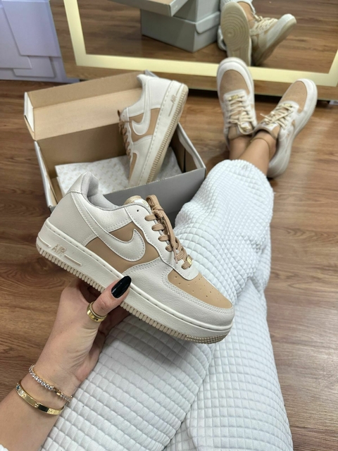 Tênis Air Force Aeia/Nude