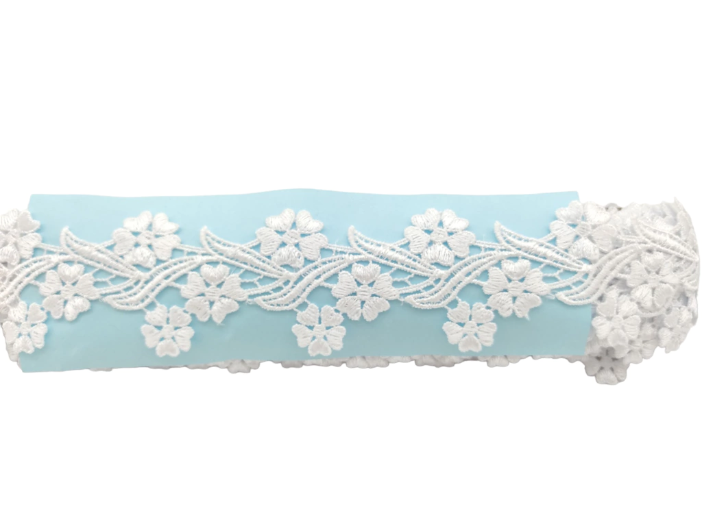 Renda Guipir Yl142 - Larg: 5,20cm - Branca - 13,70 Mts