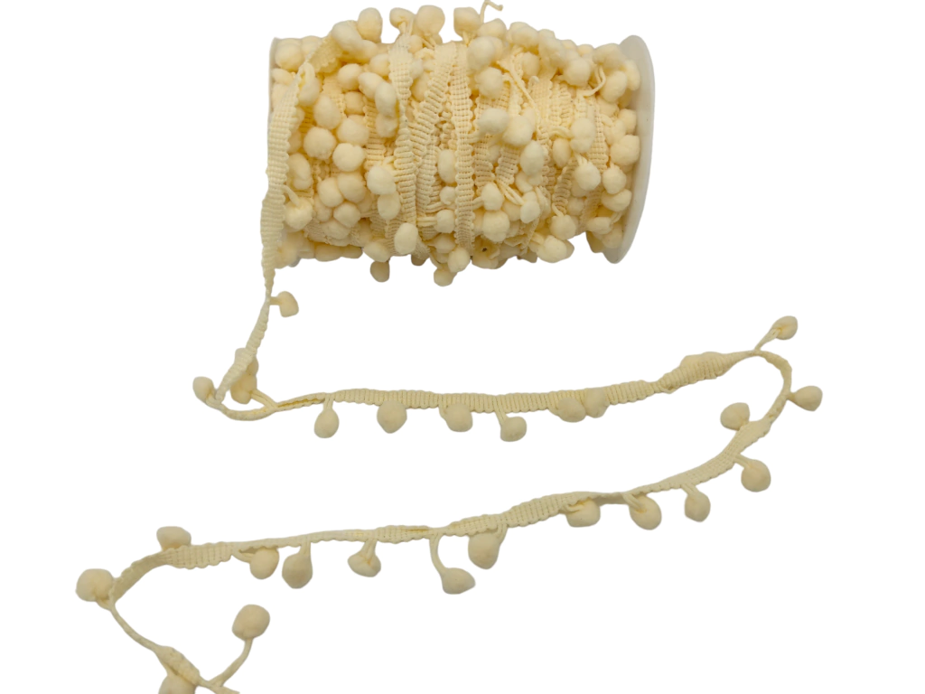 Fita de Grelot Pom Pom Cor: Creme Larg.:30mm c/25mts