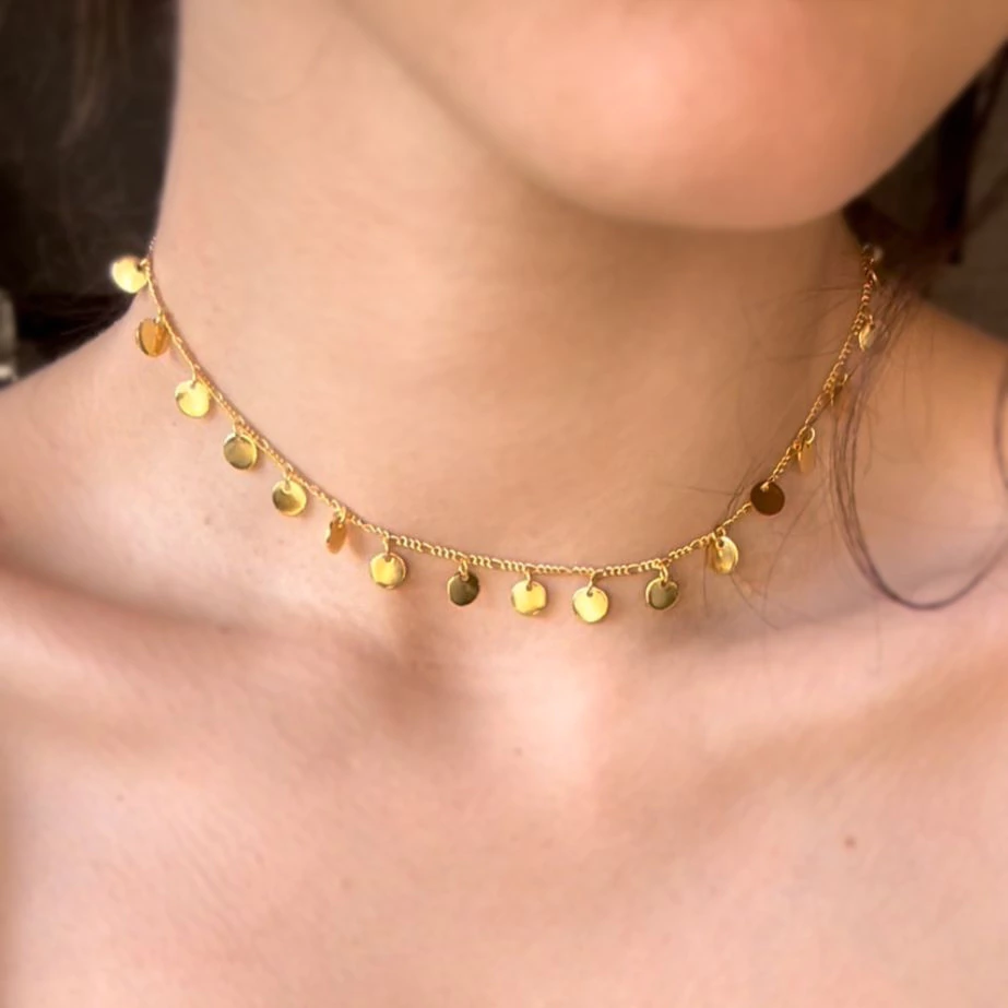 Choker plaquinhas