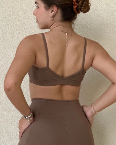 Top Feminino Atena Amêndoa Fitness - comprar online